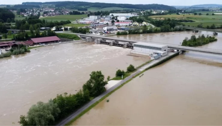 Almanya’yı sel vurdu, Tuna Nehri taştı: 5 ölü