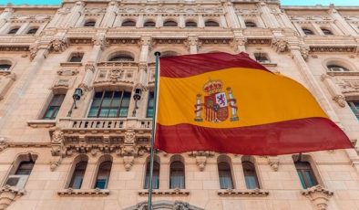 Hükümet karar aldı: Özel üniversiteler öğrencilere kalacak bulmak zorunda