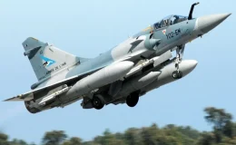 Fransa, Ukrayna’ya Aster füzeleri ve Mirage 2000 savaş uçakları gönderiyor