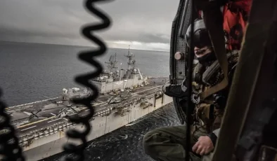 Maduro: ABD’nin askeri yığınağı Venezuela kıyılarına yaklaşıyor