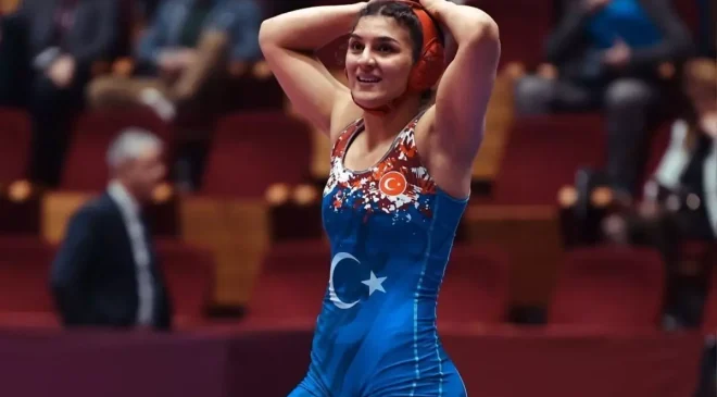 Nesrin Baş, 3. kez U23 dünya şampiyonu