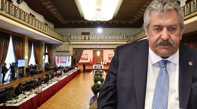 İmralı’ya giden MHP’li Feti Yıldız’dan Öcalan görüşmesi sonrası ilk yorum